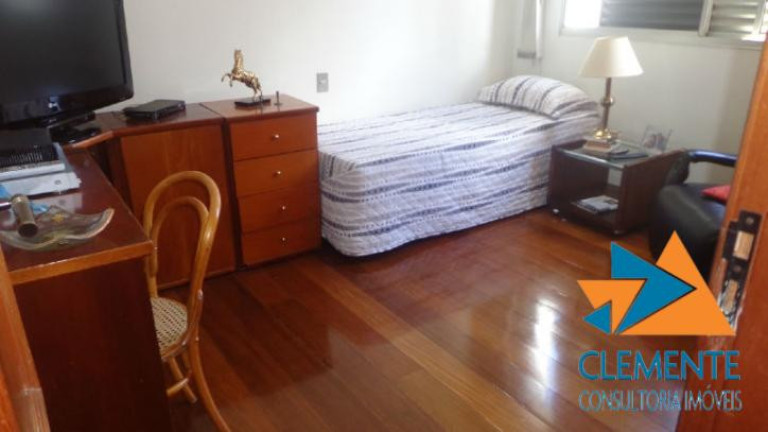 Imagem Apartamento com 4 Quartos à Venda, 210 m² em Lourdes - Belo Horizonte