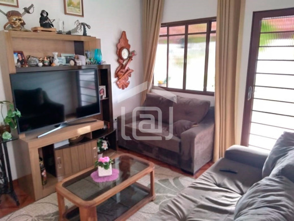 Imagem Casa com 3 Quartos à Venda, 225 m² em Jardim Paraíso - Poços De Caldas Imagem Casa com 3 Quartos à Venda, 225 m² em Jardim Paraíso - Poços De Caldas