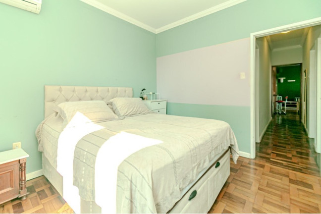 Imagem Apartamento com 3 Quartos à Venda, 90 m² em Cidade Baixa - Porto Alegre Imagem Apartamento com 3 Quartos à Venda, 90 m² em Cidade Baixa - Porto Alegre