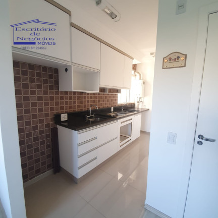 Imagem Imóvel com 2 Quartos à Venda, 40 m² em Cavalhada - Porto Alegre
