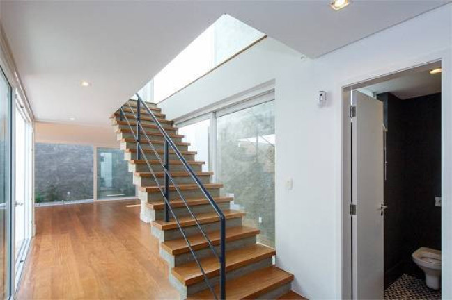 Imagem Casa com 3 Quartos à Venda, 220 m² em Campo Belo - São Paulo