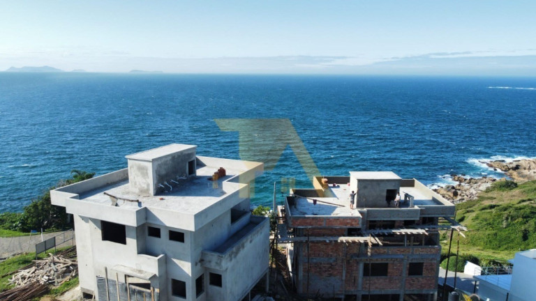 Imóvel à Venda, 228 m² em Vigia - Garopaba