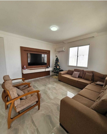 Casa com 4 Quartos à Venda, 200 m² em Buraquinho - Lauro De Freitas