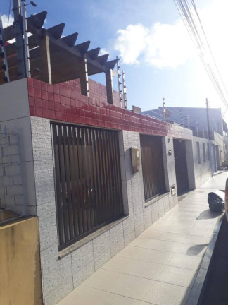 Casa com 3 Quartos à Venda, 240 m² em Siqueira Campos - Aracaju