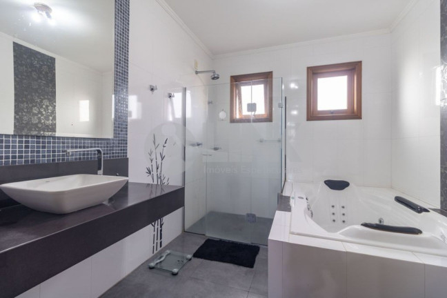Imagem Imóvel com 2 Quartos à Venda, 130 m² em Jardim Itu - Porto Alegre