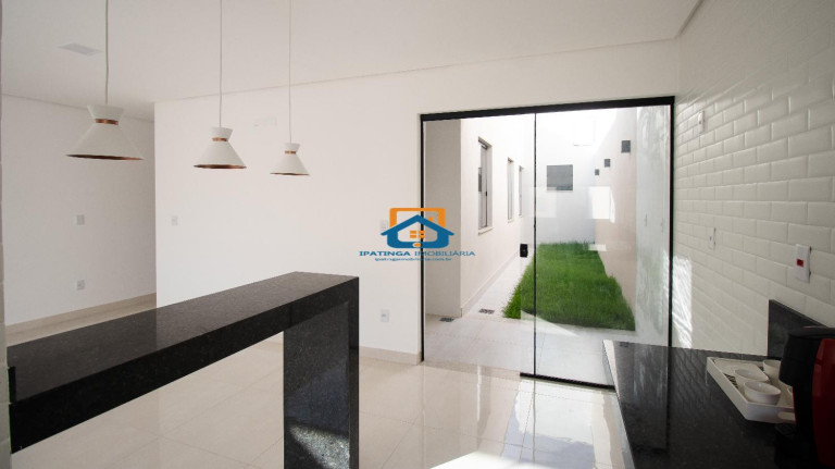 Imagem Casa com 3 Quartos à Venda, 90 m² em Residencial Porto Seguro - Caratinga