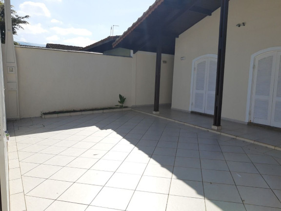 Casa com 3 Quartos à Venda, 250 m² em Jardim Imperador - Praia Grande