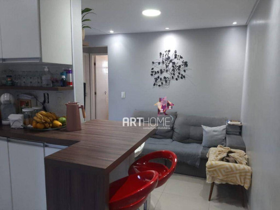 Imagem Apartamento com 2 Quartos à Venda, 49 m² em Vila Palmares - Santo André