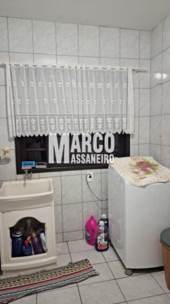 Imagem Casa com 3 Quartos à Venda, 361 m² em João Costa - Joinville Imagem Casa com 3 Quartos à Venda, 361 m² em João Costa - Joinville