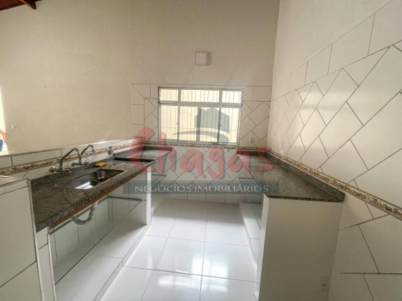 Imagem Casa com 1 Quarto à Venda, 50 m² em Perequê Mirim - Caraguatatuba Imagem Casa com 1 Quarto à Venda, 50 m² em Perequê Mirim - Caraguatatuba