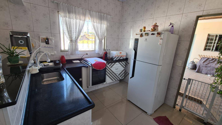 Imagem Casa com 2 Quartos à Venda, 201 m² em Trujillo - Sorocaba Imagem Casa com 2 Quartos à Venda, 201 m² em Trujillo - Sorocaba