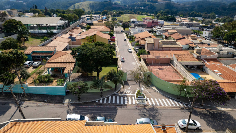 Imagem Casa com 3 Quartos à Venda, 378 m² em Caxambu - Jundiaí