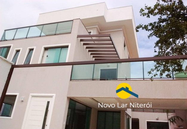 Imagem Casa com 4 Quartos à Venda, 330 m² em Camboinhas - Niterói Imagem Casa com 4 Quartos à Venda, 330 m² em Camboinhas - Niterói