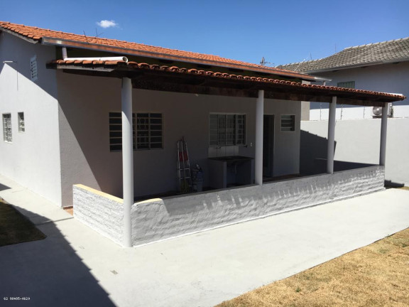 Imagem Casa com 3 Quartos à Venda, 300 m² em Residencial Aquários - Goiânia Imagem Casa com 3 Quartos à Venda, 300 m² em Residencial Aquários - Goiânia