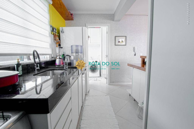 Imagem Cobertura com 3 Quartos à Venda, 263 m² em Bombas - Bombinhas