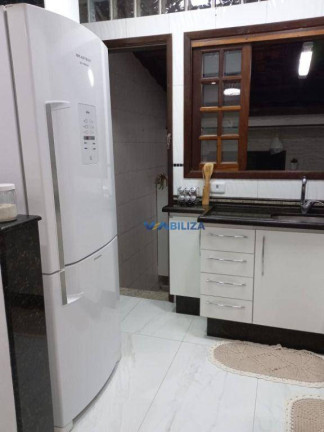 Imagem Casa com 3 Quartos à Venda, 138 m² em Jardim Cocaia - Guarulhos Imagem Casa com 3 Quartos à Venda, 138 m² em Jardim Cocaia - Guarulhos
