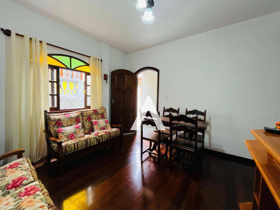 Imagem Casa com 2 Quartos à Venda, 68 m² em Vale Do Paraíso - Teresópolis Imagem Casa com 2 Quartos à Venda, 68 m² em Vale Do Paraíso - Teresópolis