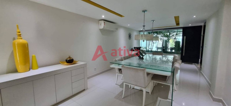 Imagem Casa de Condomínio com 3 Quartos à Venda, 500 m² em Recreio Dos Bandeirantes - Rio De Janeiro Imagem Casa de Condomínio com 3 Quartos à Venda, 500 m² em Recreio Dos Bandeirantes - Rio De Janeiro