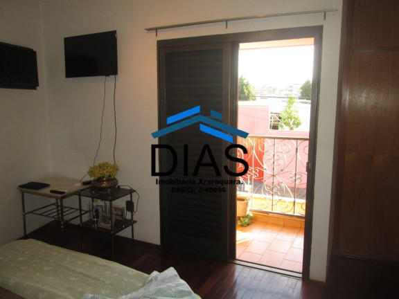 Imagem Casa com 3 Quartos à Venda, 196 m² em Vila Furlan - Araraquara