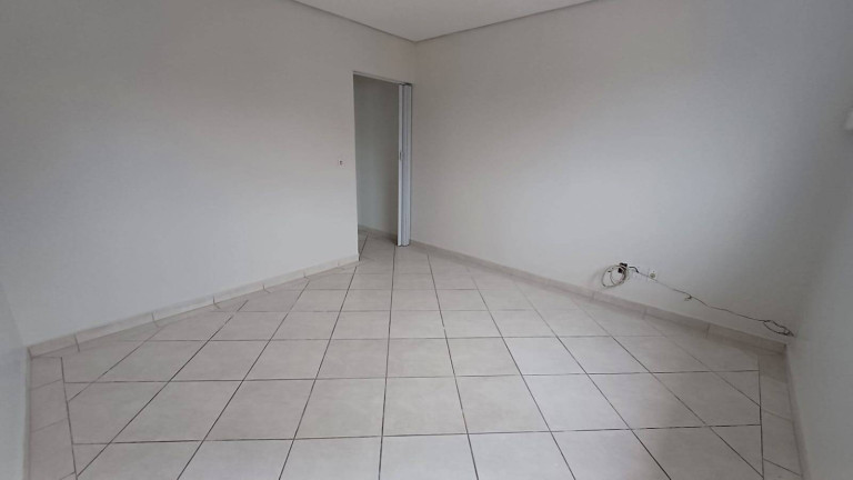 Imagem Casa com 2 Quartos para Alugar, em Taboão - São Bernardo Do Campo Imagem Casa com 2 Quartos para Alugar, em Taboão - São Bernardo Do Campo