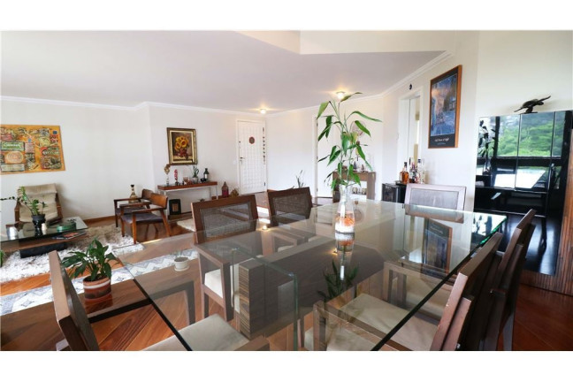 Imagem Apartamento com 3 Quartos à Venda, 189 m² em Vila Suzana - São Paulo