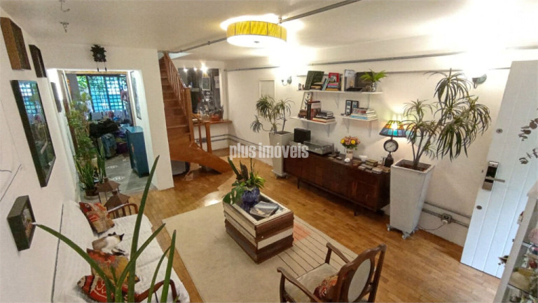 Casa com 2 Quartos à Venda, 130 m² em Vila Madalena - São Paulo