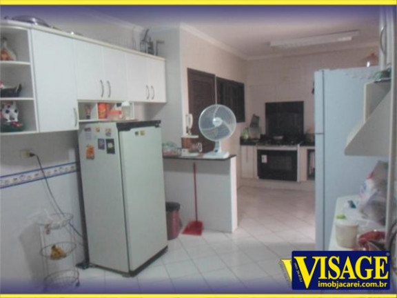 Imagem Casa com 4 Quartos à Venda, em Centro - Jacareí Imagem Casa com 4 Quartos à Venda, em Centro - Jacareí