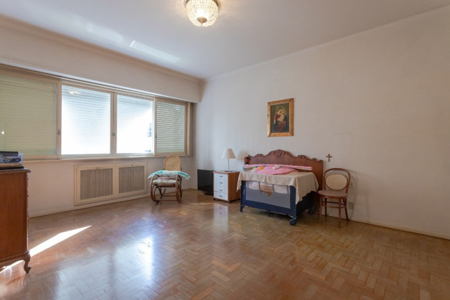 Imagem Apartamento com 3 Quartos à Venda, 231 m² em Moinhos De Vento - Porto Alegre