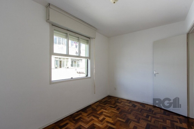 Imagem Apartamento com 3 Quartos à Venda, 50 m² em Cristal - Porto Alegre