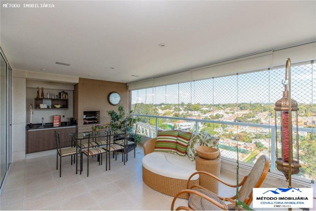 Imagem Imóvel com 3 Quartos à Venda, 180 m² em Campo Belo - São Paulo