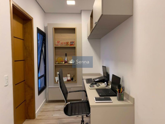Imagem Casa com 4 Quartos à Venda, em Jardim Novo Mundo - Jundiaí Imagem Casa com 4 Quartos à Venda, em Jardim Novo Mundo - Jundiaí