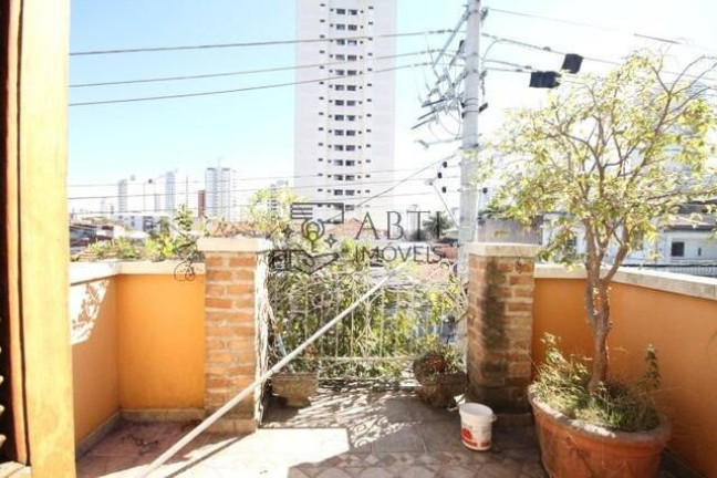 Sobrado com 3 Quartos à Venda, 250 m² em Vila Gumercindo - São Paulo