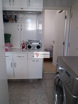Imagem Apartamento com 4 Quartos à Venda, 193 m² em Moema - São Paulo
