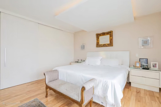 Imagem Imóvel com 3 Quartos à Venda, 340 m² em Vila Nova Conceição - São Paulo Imagem Imóvel com 3 Quartos à Venda, 340 m² em Vila Nova Conceição - São Paulo