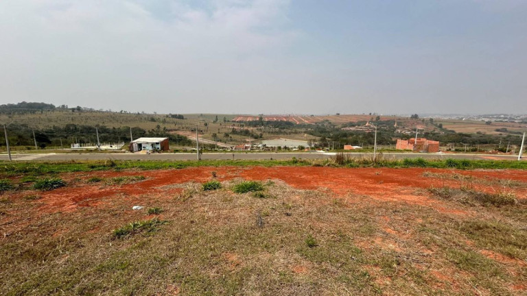 Terreno à Venda,  em Parque Itape - Itapetininga