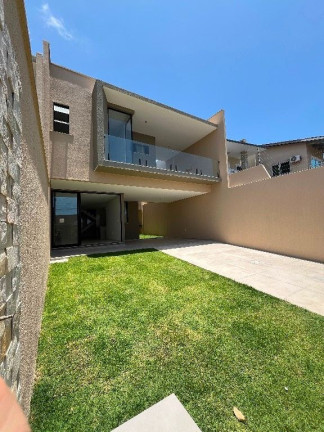Imagem Casa com 3 Quartos à Venda, 175 m² em São Bento - Fortaleza Imagem Casa com 3 Quartos à Venda, 175 m² em São Bento - Fortaleza