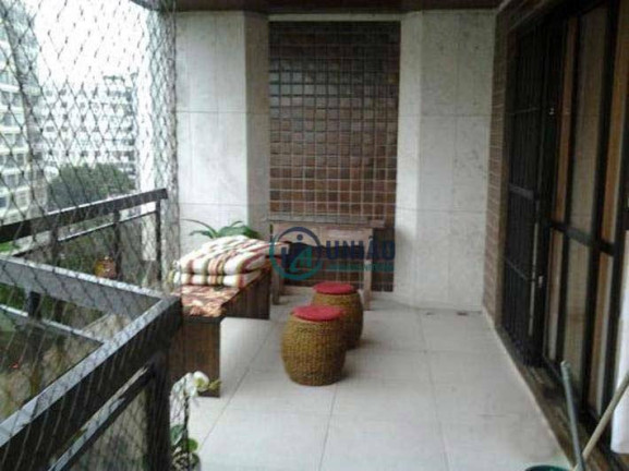 Apartamento com 4 Quartos à Venda, 480 m² em Ingá - Niterói