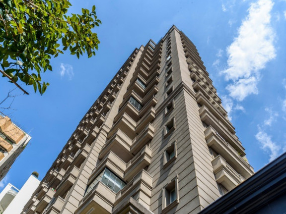 Imagem Imóvel com 5 Quartos à Venda, 812 m² em Jardim Europa - São Paulo Imagem Imóvel com 5 Quartos à Venda, 812 m² em Jardim Europa - São Paulo