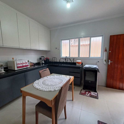 Imagem Casa com 3 Quartos à Venda, 131 m² em Maracanã - Praia Grande Imagem Casa com 3 Quartos à Venda, 131 m² em Maracanã - Praia Grande