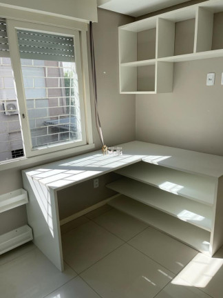 Imagem Imóvel com 2 Quartos à Venda, 20 m² em Vila Ipiranga - Porto Alegre Imagem Imóvel com 2 Quartos à Venda, 20 m² em Vila Ipiranga - Porto Alegre