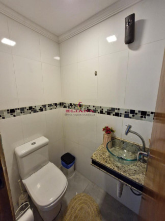 Imagem Sobrado com 3 Quartos à Venda, 250 m² em Conjunto Residencial Vista Verde - São Paulo