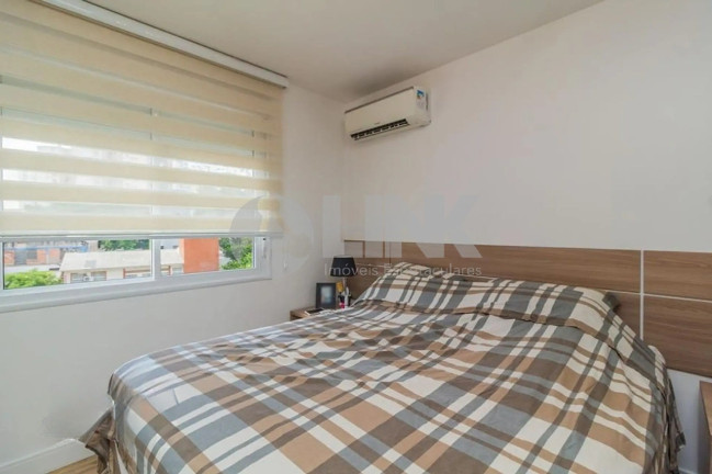 Imagem Apartamento com 3 Quartos à Venda, 82 m² em Passo Da Areia - Porto Alegre Imagem Apartamento com 3 Quartos à Venda, 82 m² em Passo Da Areia - Porto Alegre