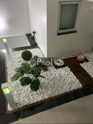 Imagem Sobrado com 3 Quartos à Venda, 253 m² em Vila Pinheirinho - Santo André