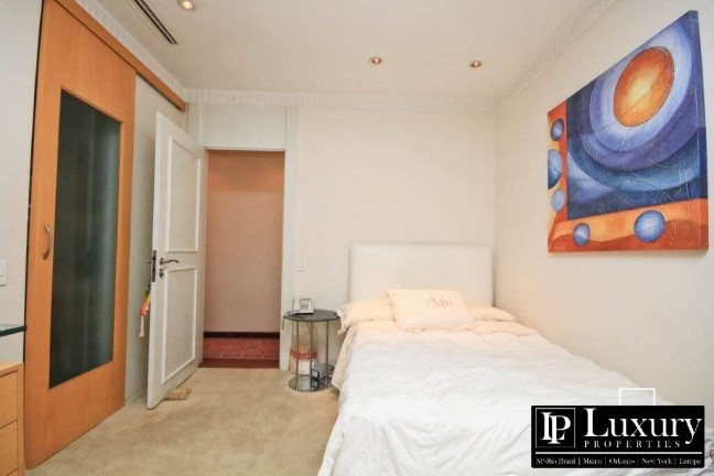 Imagem Apartamento com 4 Quartos à Venda, 335 m² em Itaim Bibi - São Paulo