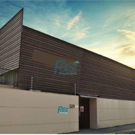 Imagem Sala Comercial à Venda, 350 m² em Goiabeira - Cuiabá Imagem Sala Comercial à Venda, 350 m² em Goiabeira - Cuiabá