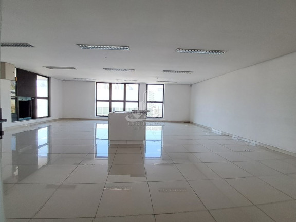 Sala Comercial para Alugar, 190 m² em Alphaville Industrial - Barueri