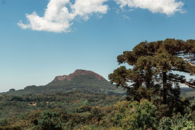 Terreno à Venda, 417 m² em Várzea Grande - Gramado