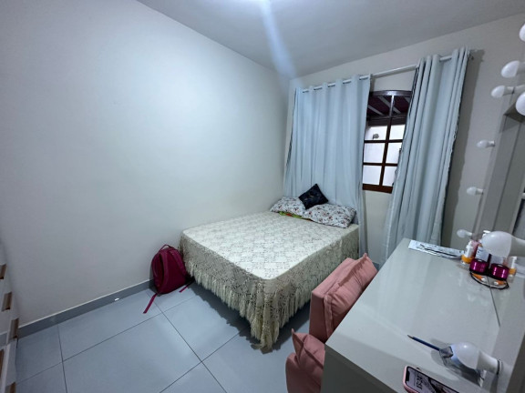 Imagem Casa com 4 Quartos à Venda,  em Chácara Cotia - Contagem