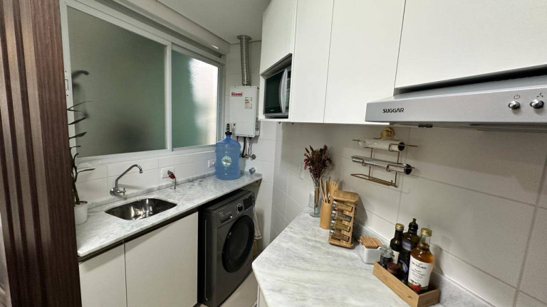 Imagem Apartamento com 2 Quartos à Venda, 67 m² em Abraão - Florianópolis Imagem Apartamento com 2 Quartos à Venda, 67 m² em Abraão - Florianópolis