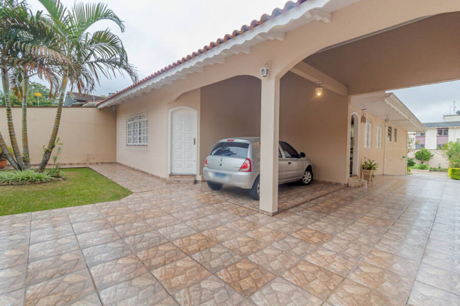 Casa com 3 Quartos à Venda, 140 m² em Guaíra - Curitiba